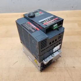 Vfs15-4007pl-w Toshiba Transistor Inverter Drive .75kw 1.8kva 1hp 3ph - Used