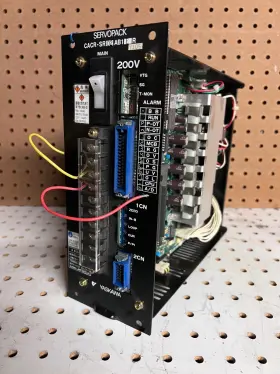 Cacs-sr02ab2er Yaskawa Servopack