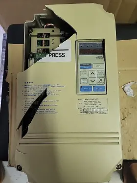 Cimr-g3a25p5 Yaskawa Servo Drive Inch Tested Good Cover Broke During Shipment