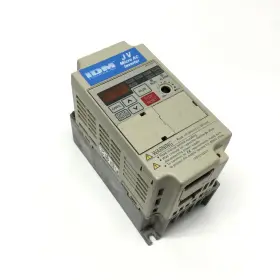 Cimr-j7au20p4 Yaskawa Idm Cimr-j7 Gpd305 Mini Ac Inverter Servo Drive 3ph 230vac 3a 1/2hp
