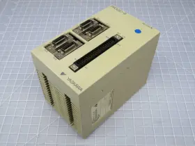 Jepmc-mc002y Yaskawa Progic-8 D305 Servo Control T171102