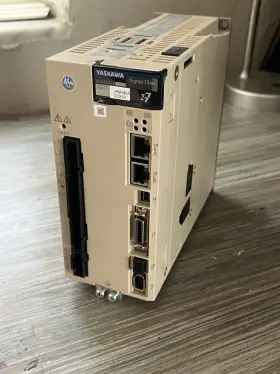 Sgd7s-2r8fm0a000f50 Yaskawa Sigma-7 Servo Drive 400w Tested