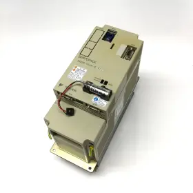 Sgdb-05an-p-y11 Yaskawa Sgdb-05an-py11 Servopack Ac Motor Drive 3-phase 200/230v 0.45kw