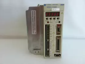 Sgdh-10de Yaskawa 1kw 480v Servo Drive