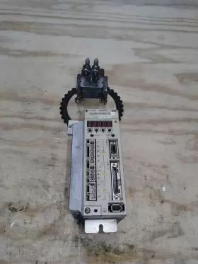 Sgdm-04ad-r Yaskawa Servopack Controller Used