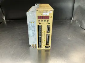 Sgdm-08aday360 Yaskawa Servopack 3ph 200-230v