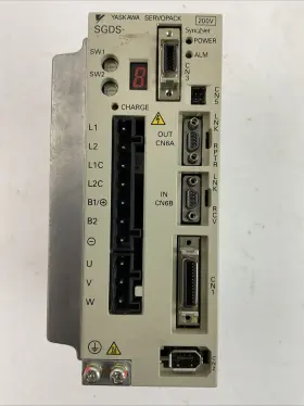Sgds-04a72ay584-e Yaskawa Servopack 230vac Servo Drive