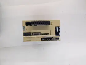 Sgdv-5r5ae1 Yaskawa Servopack Model Ac Input-3ph 200-230v 50/60hz 3.7a