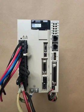 Sgdv-7r6ae1a002000 Yaskawa Servopack - Working Unit In Great Shape