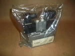 Ckd Pneumatic Valve 4F520 New. Price: $200.00.