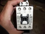 Fuji SC-E05/G Contactor 24 Vdc (196-2) Used. Price: $15.00.