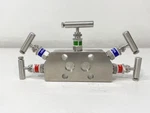 Rosemount Integral Manifold, 5-VALVE, Stainless 0305RC52B11 New. Price: $899.00.