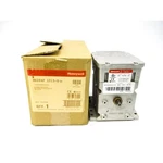 Honeywell M6284F1013-S 24V 30-60S Nsmp New. Price: $2010.00.