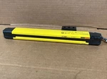 Keyence GL-R31F-T Light Curtain Transmitter 24VDC Fast Shipping Used. Price: $499.00.