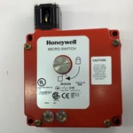 GKLE3LXA2 - Honeywell Keylock Safety Switch New. Price: $400.00.