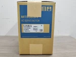 New Mitsubishi HF-SP81MK-S2 Ac Servo Motor HFSP81MKS2. Price: $504.11.
