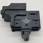 Allen-bradley PN-140592 Control Power Input Wiring Connector Used. Price: $42.50.