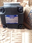 1PCS New Yuken Pump PV2R1-19-F-RAA-43. Price: $388.00.